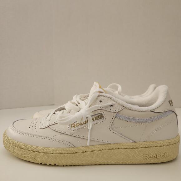 Reebok Women's Club C 85 Sneaker, Chalk/Weathered White/Moon, Size 8.5 - Picture 4 of 10